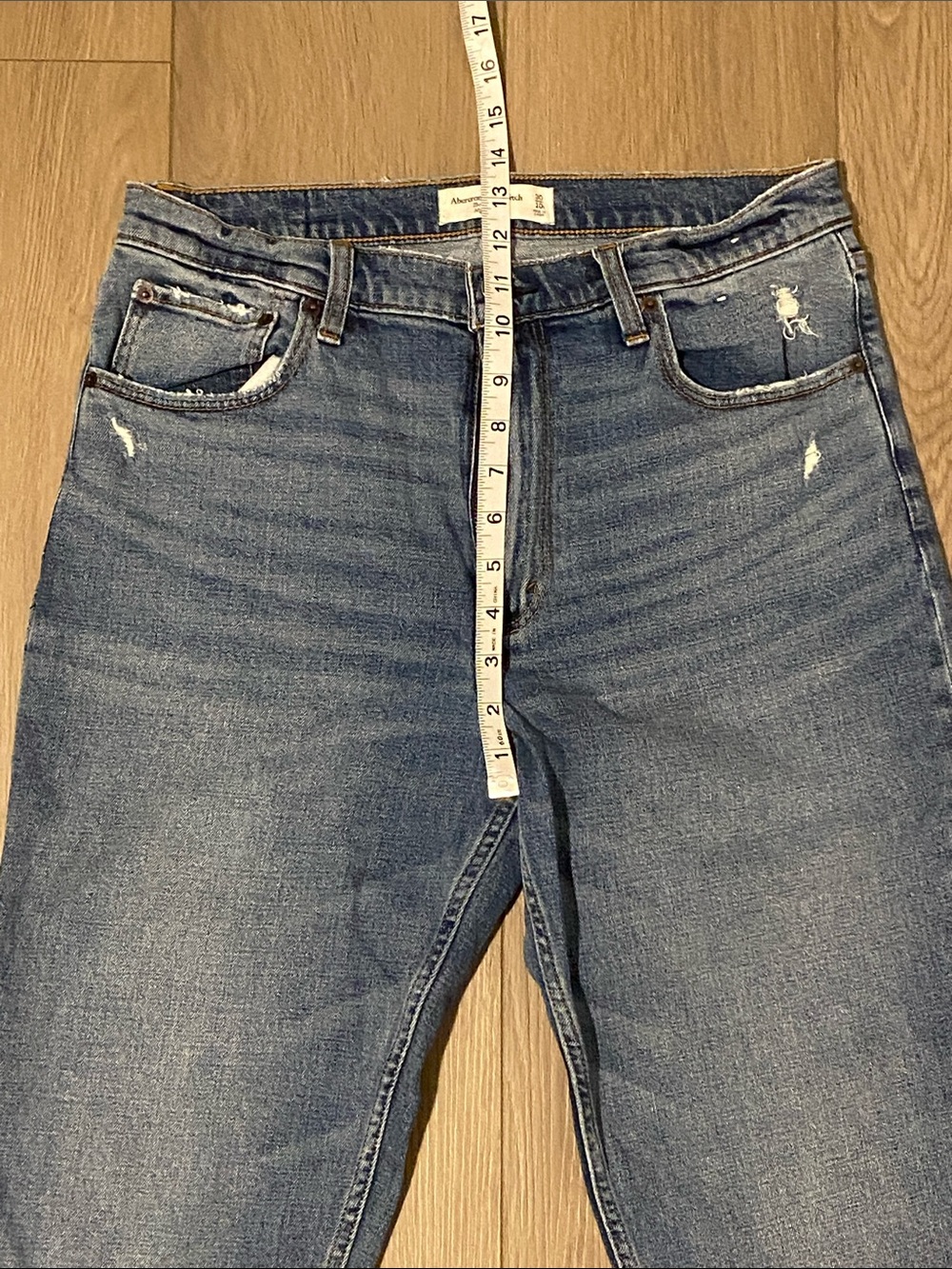 A&F The Skinny High Rise Jeans - Picture 13 of 14